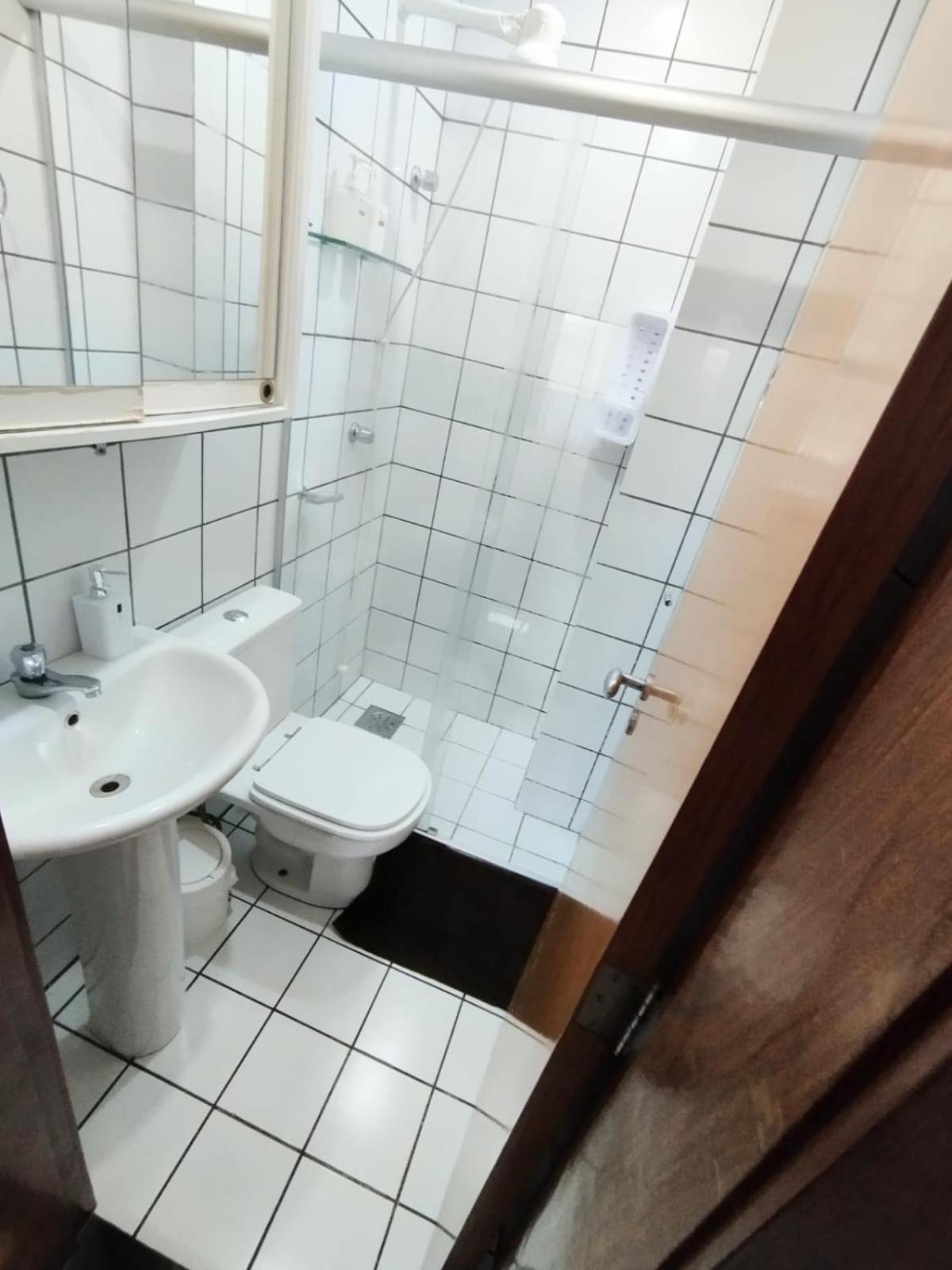 Queen'S Flats, Flat Executivo Proximo A Esplanada E Ao Aeroporto ブラジリア エクステリア 写真